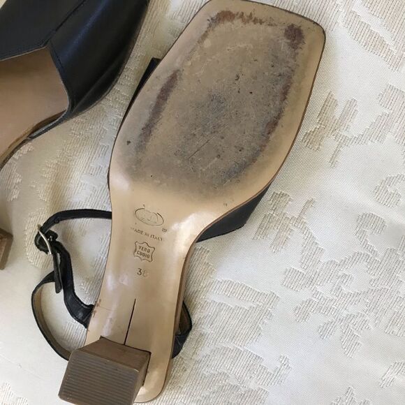 Lea Foscati Black Leather Sandals Heels SZ 38 - Picture 6 of 6